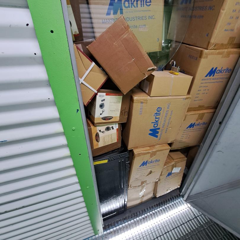 Storage Unit Auction in Yonkers, NY at Storage Post Yonkers STAU01